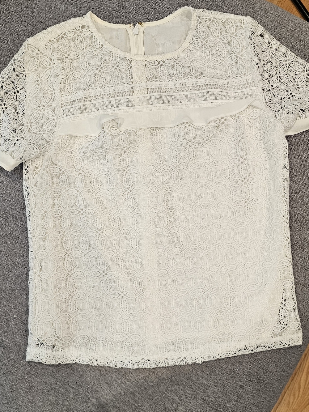 Off White, Ivory Lace Short-Sleeve Blouse - Women's Top